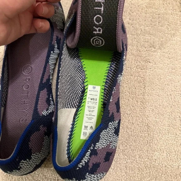 Rothy’s Rothy’s - Picture 8 of 11